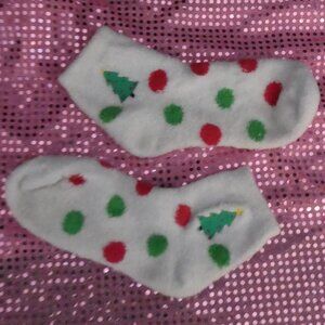 White Chenille Christmas - Holiday Socks | Polka Dots & Christmas Tree
